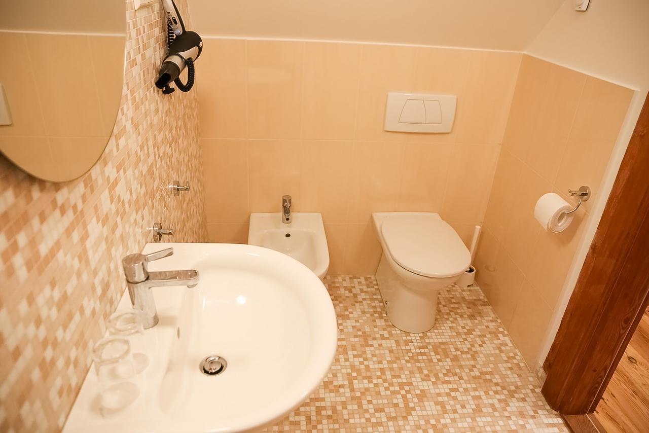 Botique & Spa Hotel Berkenes Manor Ziedkalne Kültér fotó