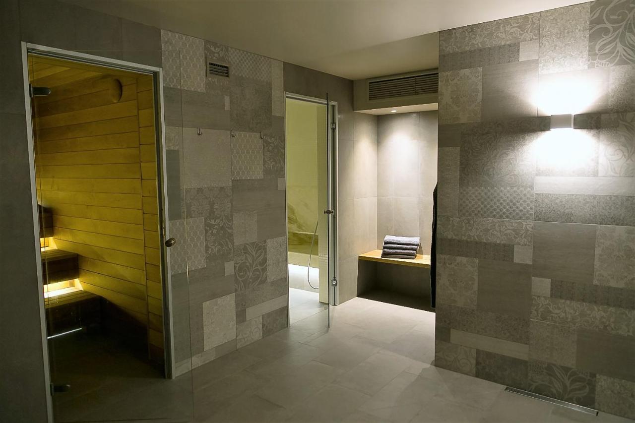 Botique & Spa Hotel Berkenes Manor Ziedkalne Kültér fotó