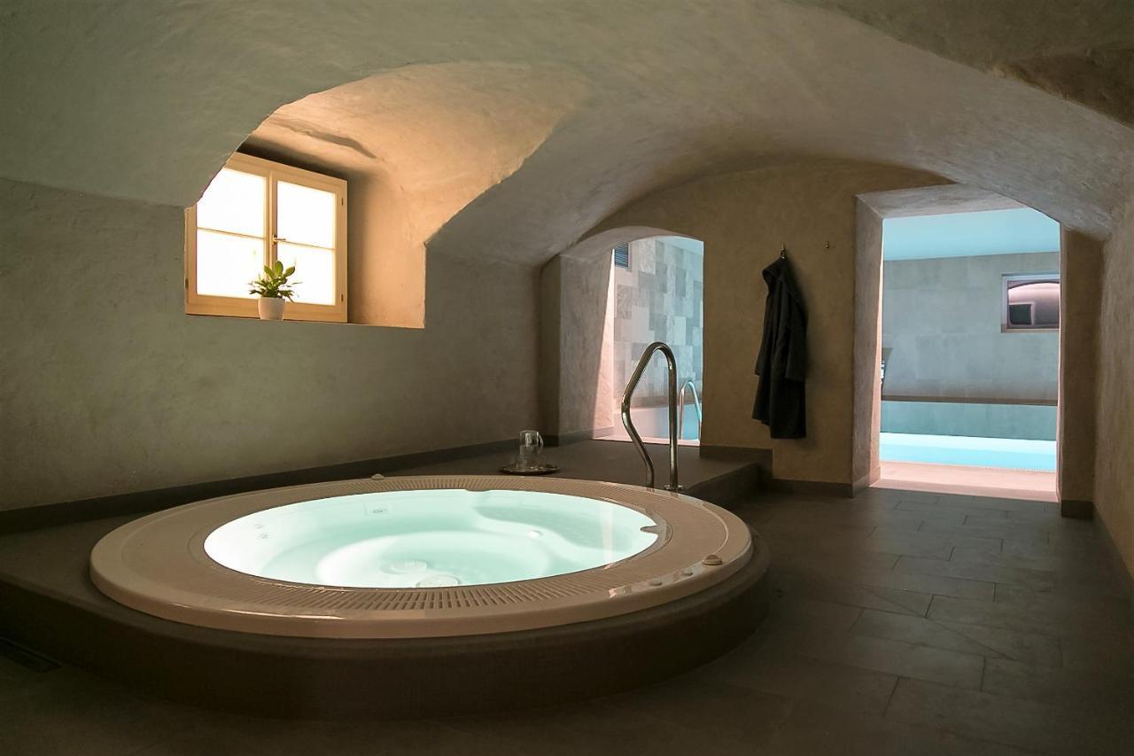 Botique & Spa Hotel Berkenes Manor Ziedkalne Kültér fotó